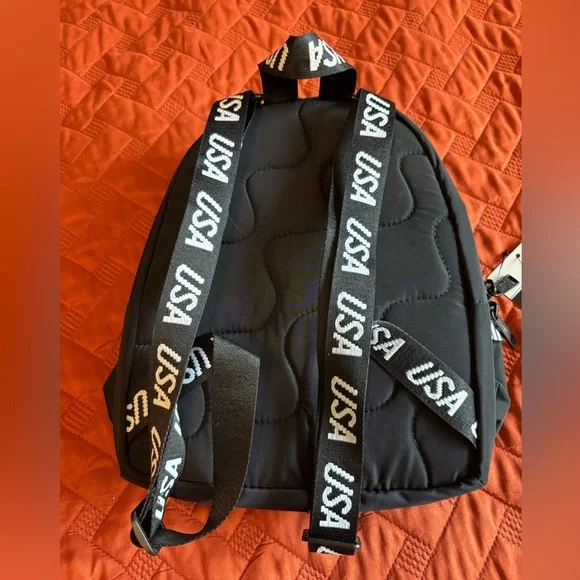 🚨4/$20 Sale!🚨 Mini Adidas backpack (Purse size) NWT USA Volleyball - Picture 3 of 5
